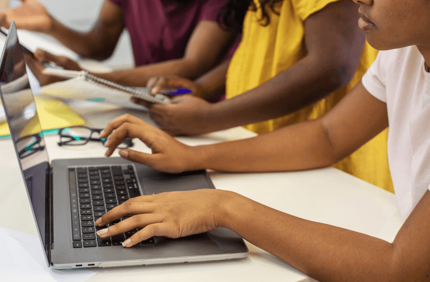 Tecnologia para Educação: como a inovação está transformando o aprendizado no Brasil 1 Tecnologia para Educação